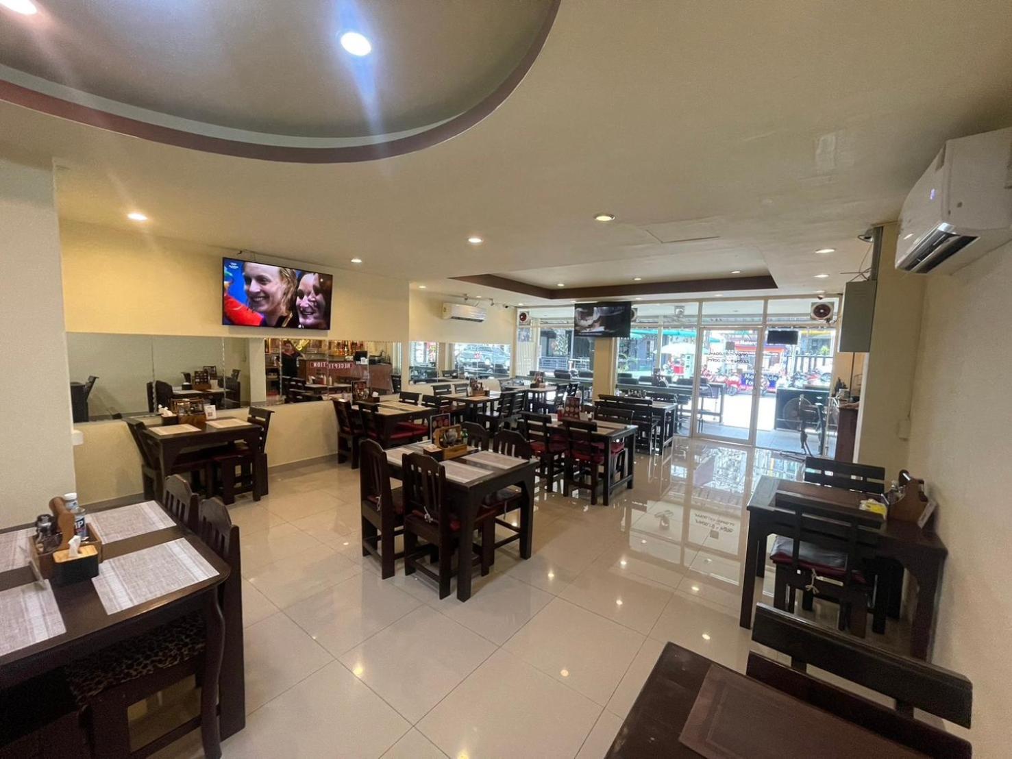 Malee Guesthouse And Restaurant Pattaya Esterno foto